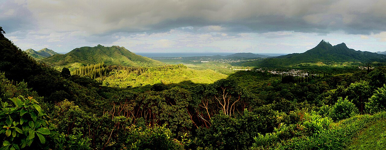 Lush green mountains and valley on Oahu